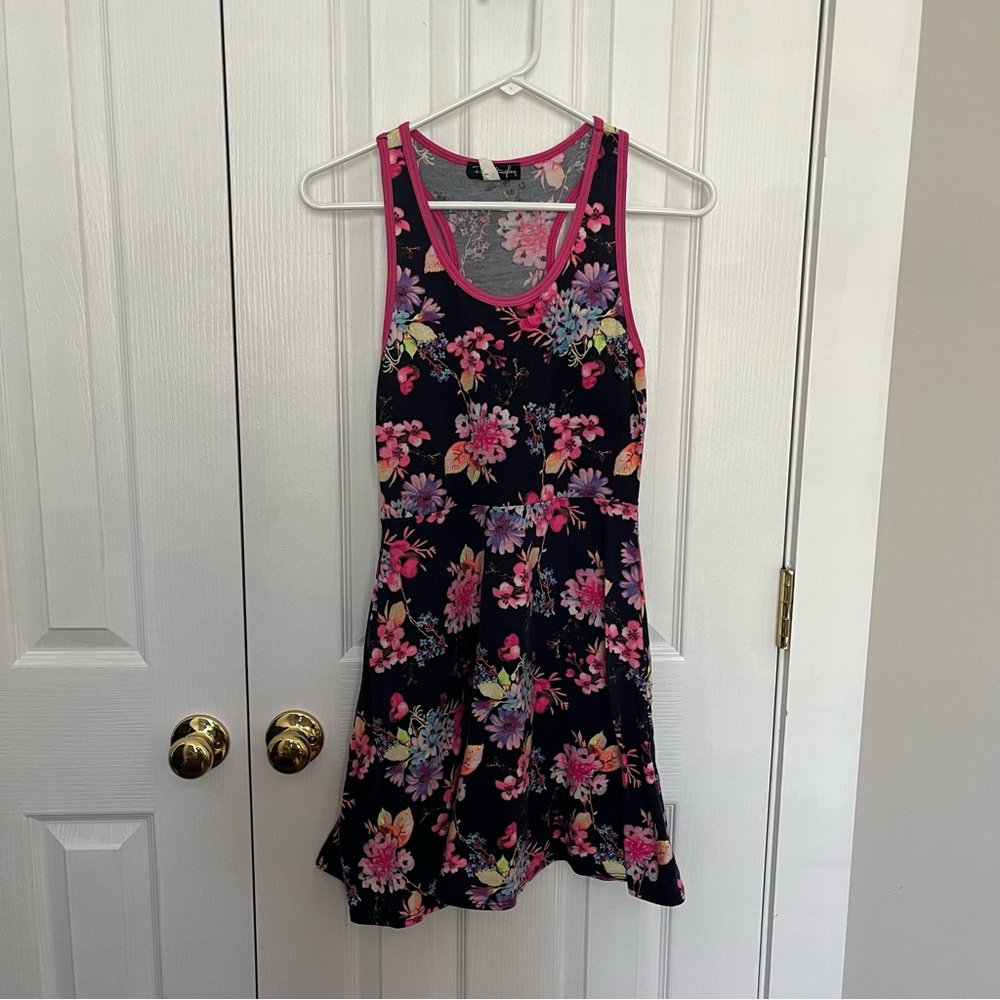 Casual racer back dress